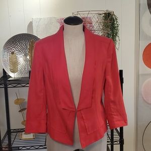 Short detailed blazer or jacket